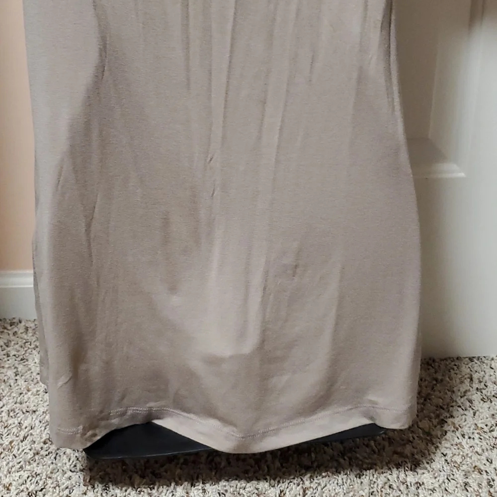 VENUS Sequin Sleeved Top NWT - Picture 8 of 9